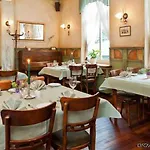 Hotel Sedan - Destigo Sopot