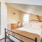 Sedan - Destigo Hotel 2*
