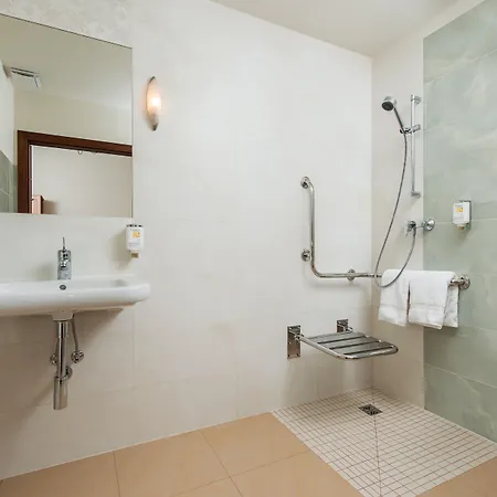 ホテル Sedan - Destigo ソポト