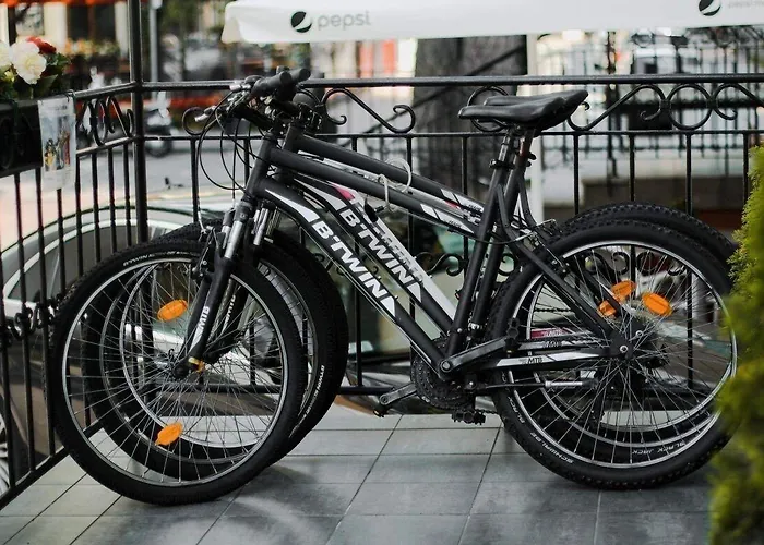 Sedan - Destigo מלון 2*