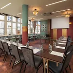 Hotel Sedan - Destigo Sopot