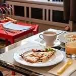 Otel Sedan - Destigo 2*
