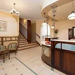 Sedan - Destigo Otel 2*