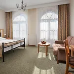Sedan - Destigo Hotel Sopot