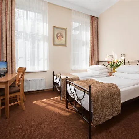 Hotel Sedan - Destigo