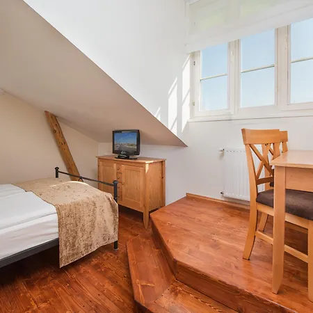 Hotel Sedan - Destigo 2*