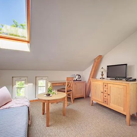 Sedan - Destigo Hotel