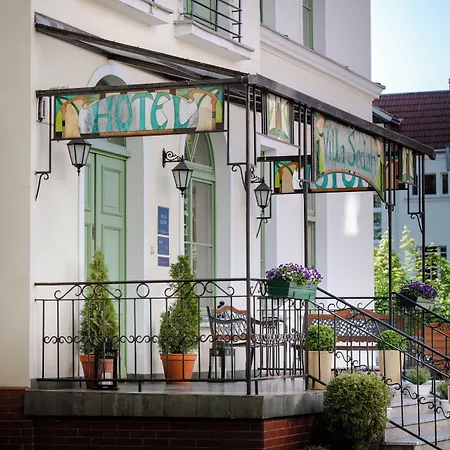 Sedan - Destigo 2* Sopot