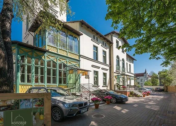 ホテル Sedan - Destigo