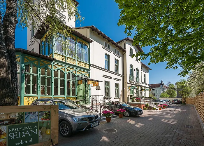 Sedan - Destigo Sopot