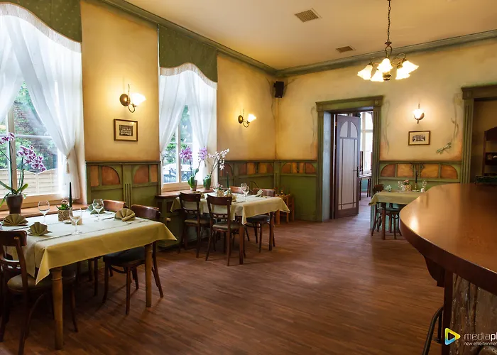 Sedan - Destigo 2* Sopot