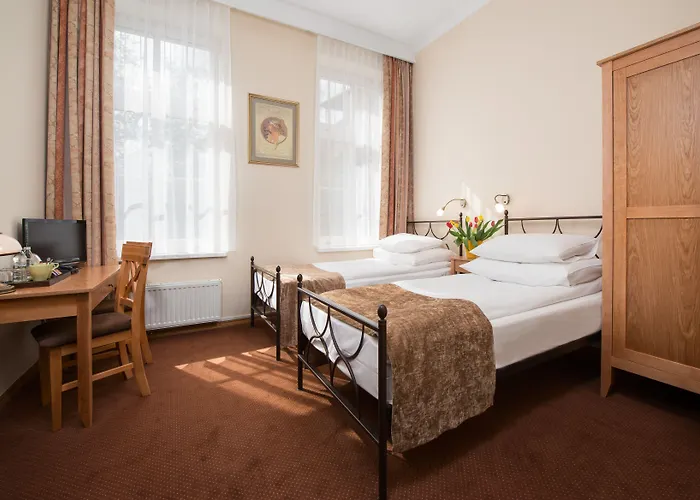 Hotel Sedan - Destigo 2*