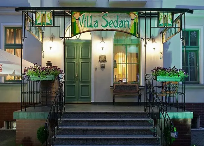 Hotel Sedan - Destigo 2*